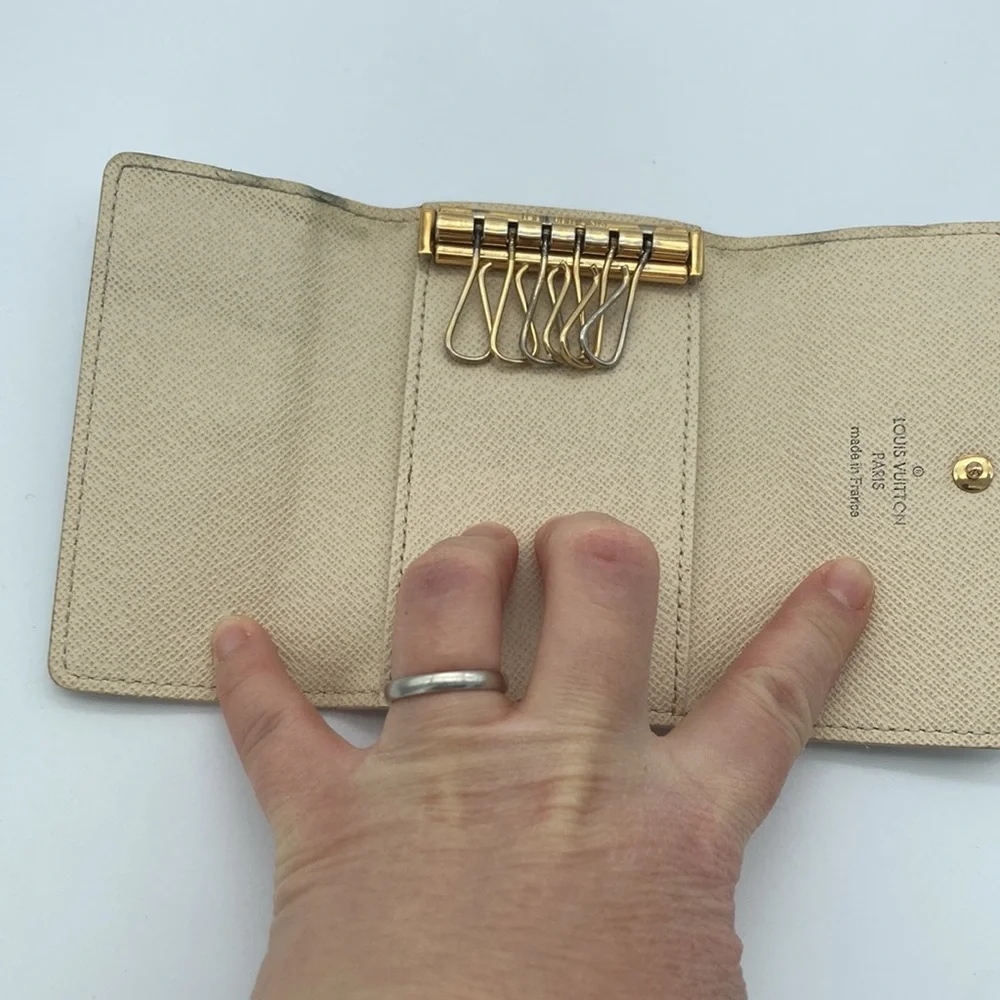 LOUIS VUITTON DAMIER AZUR KEY CASE